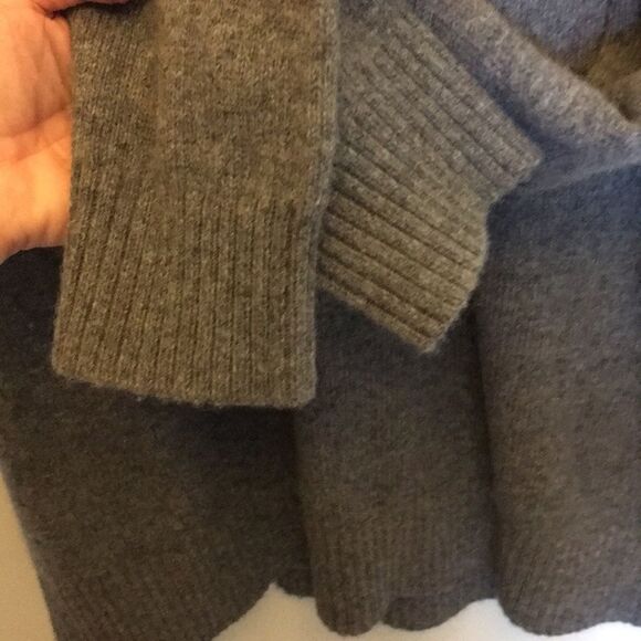 Banana Republic Heritage Collection Sweater Lg - Picture 3 of 8